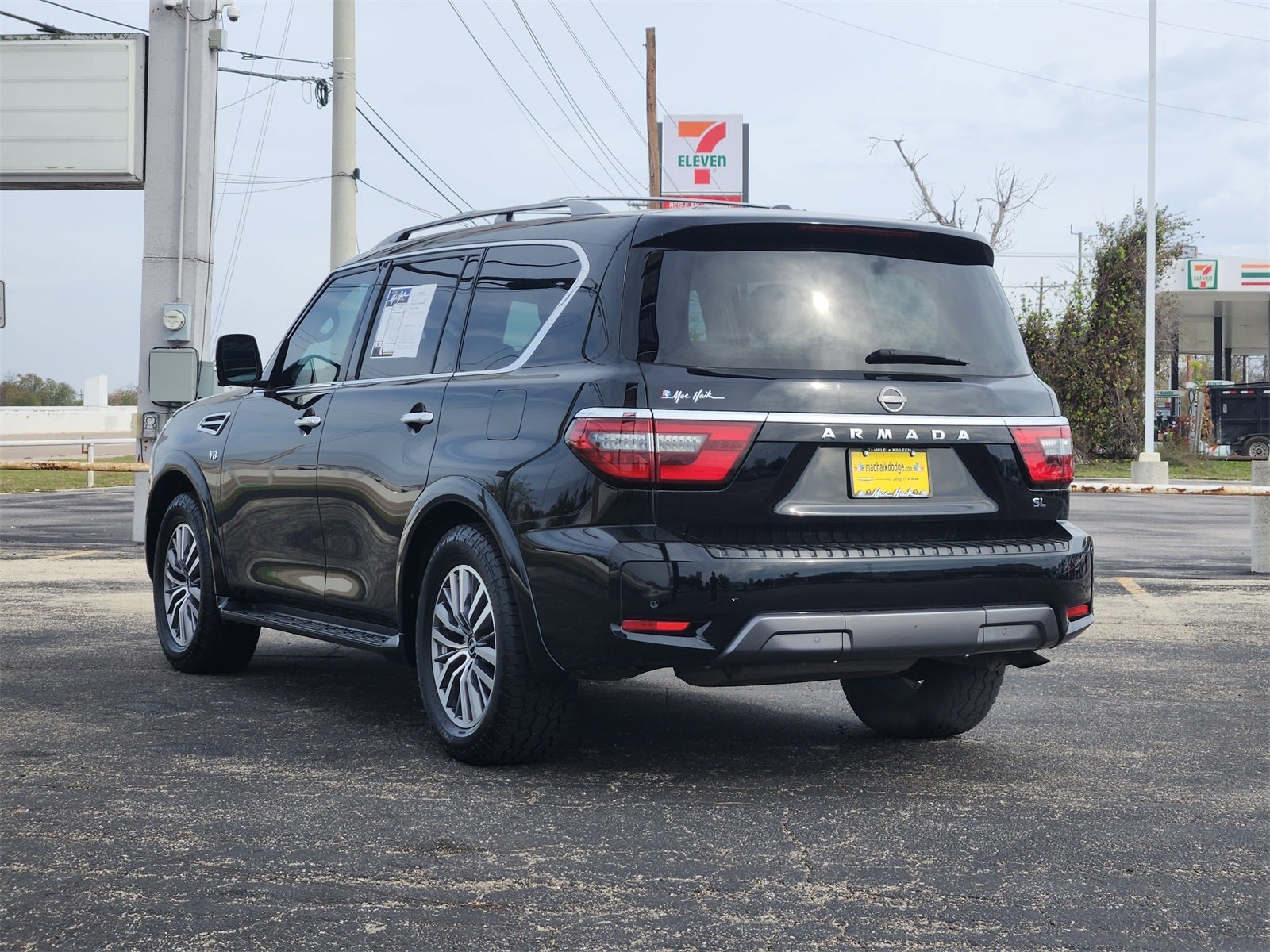 2022 Nissan Armada SL