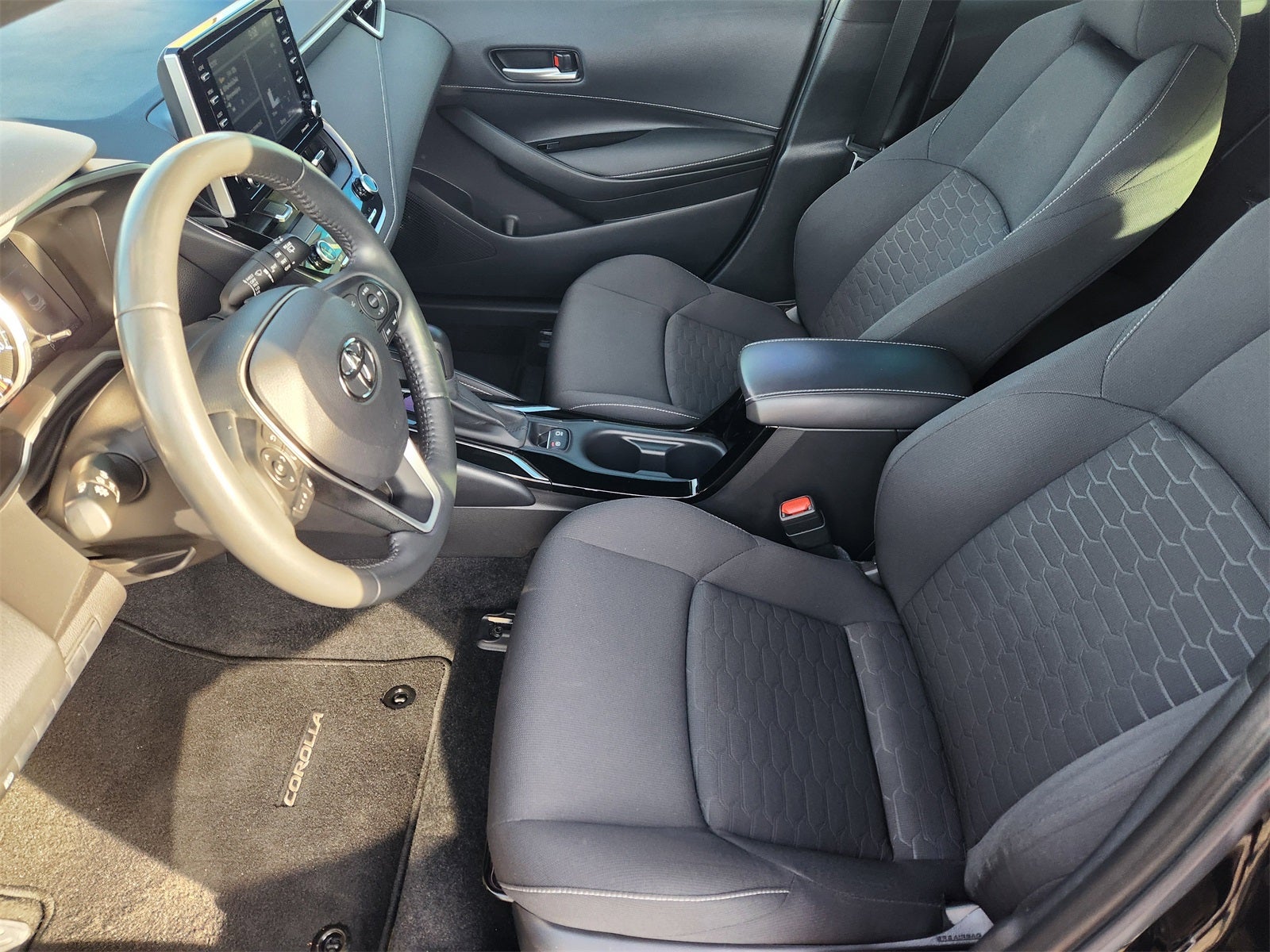 2021 Toyota Corolla Hatchback SE