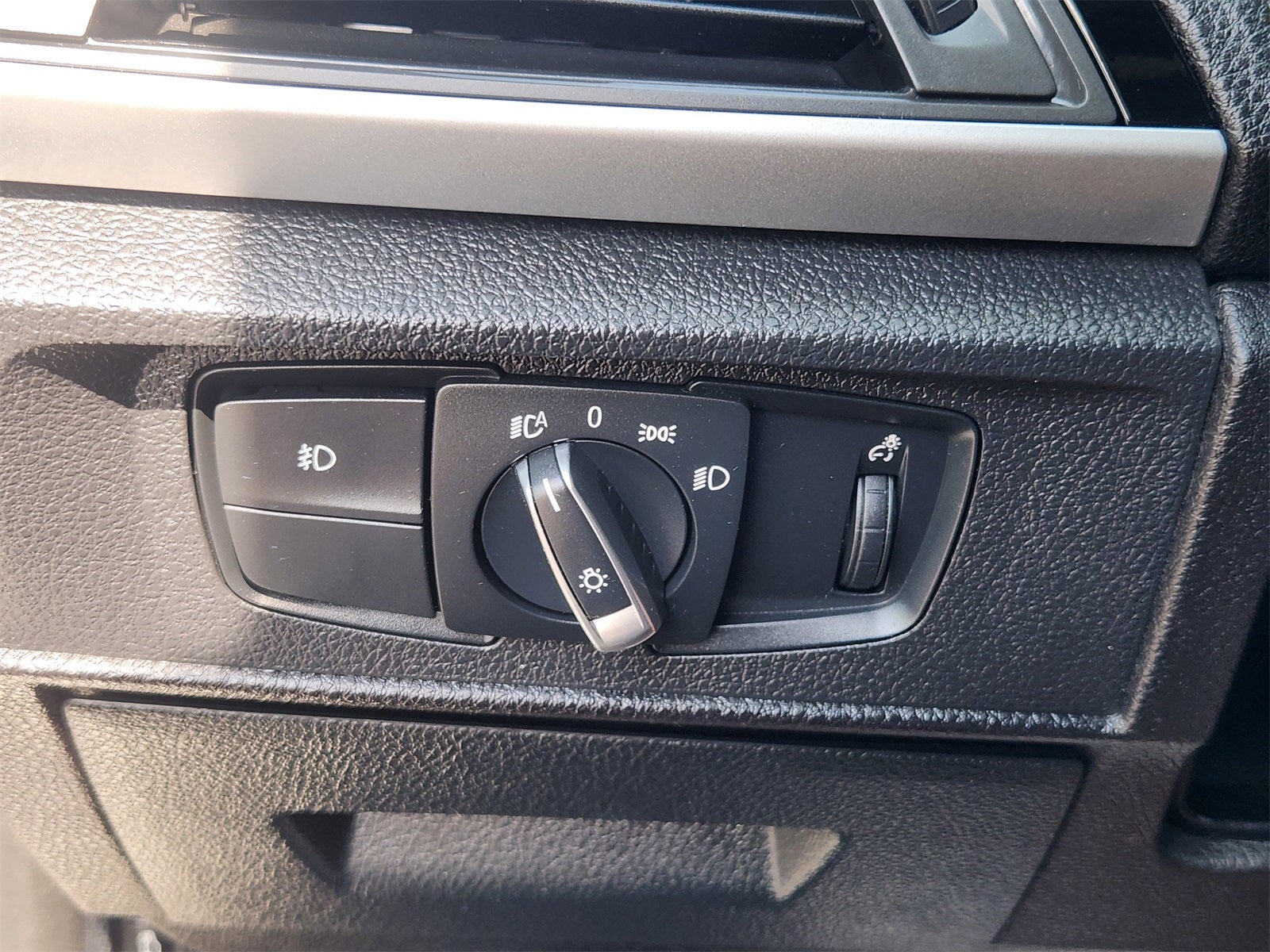 2017 BMW 2 Series 230i